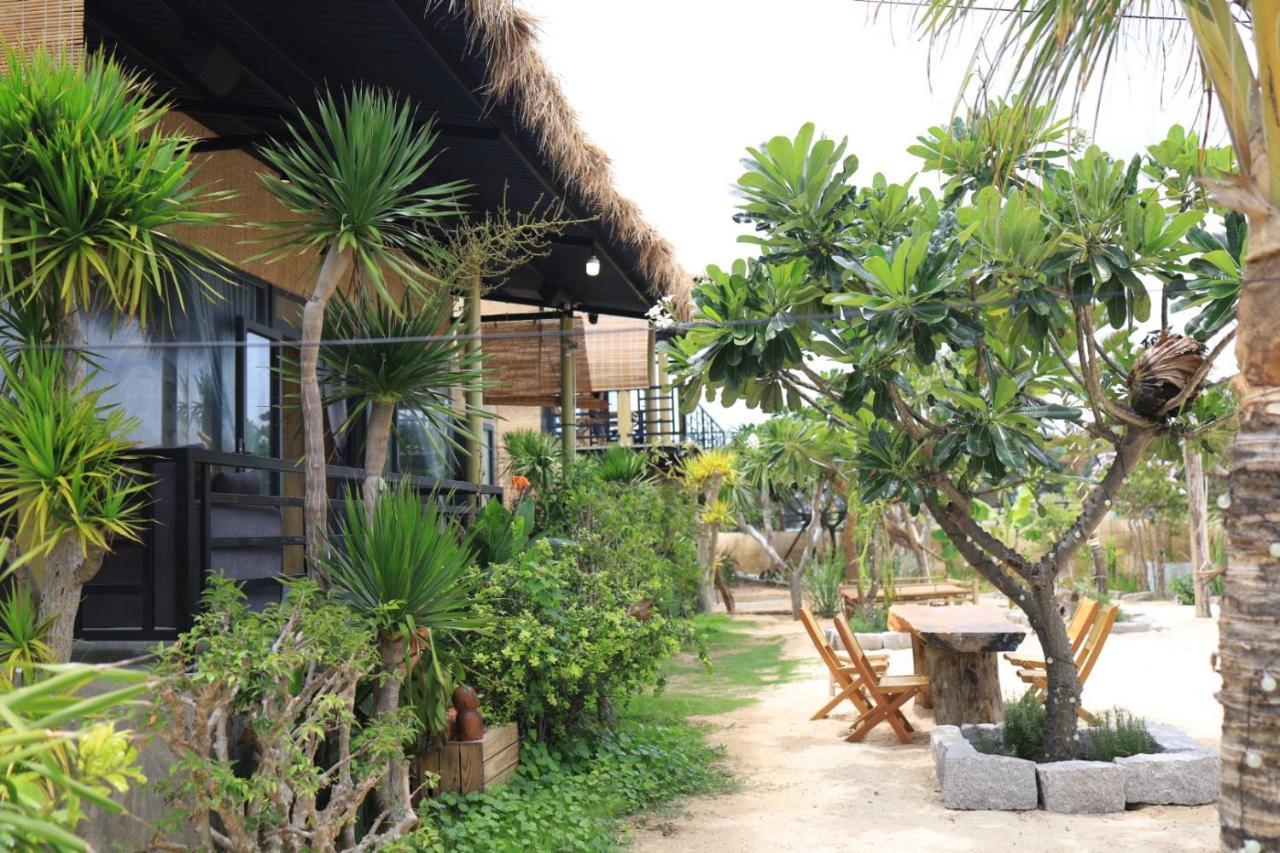 Hanh Ngo Homestay - Hon Do Ninh Thuan Phan Rang Exterior photo